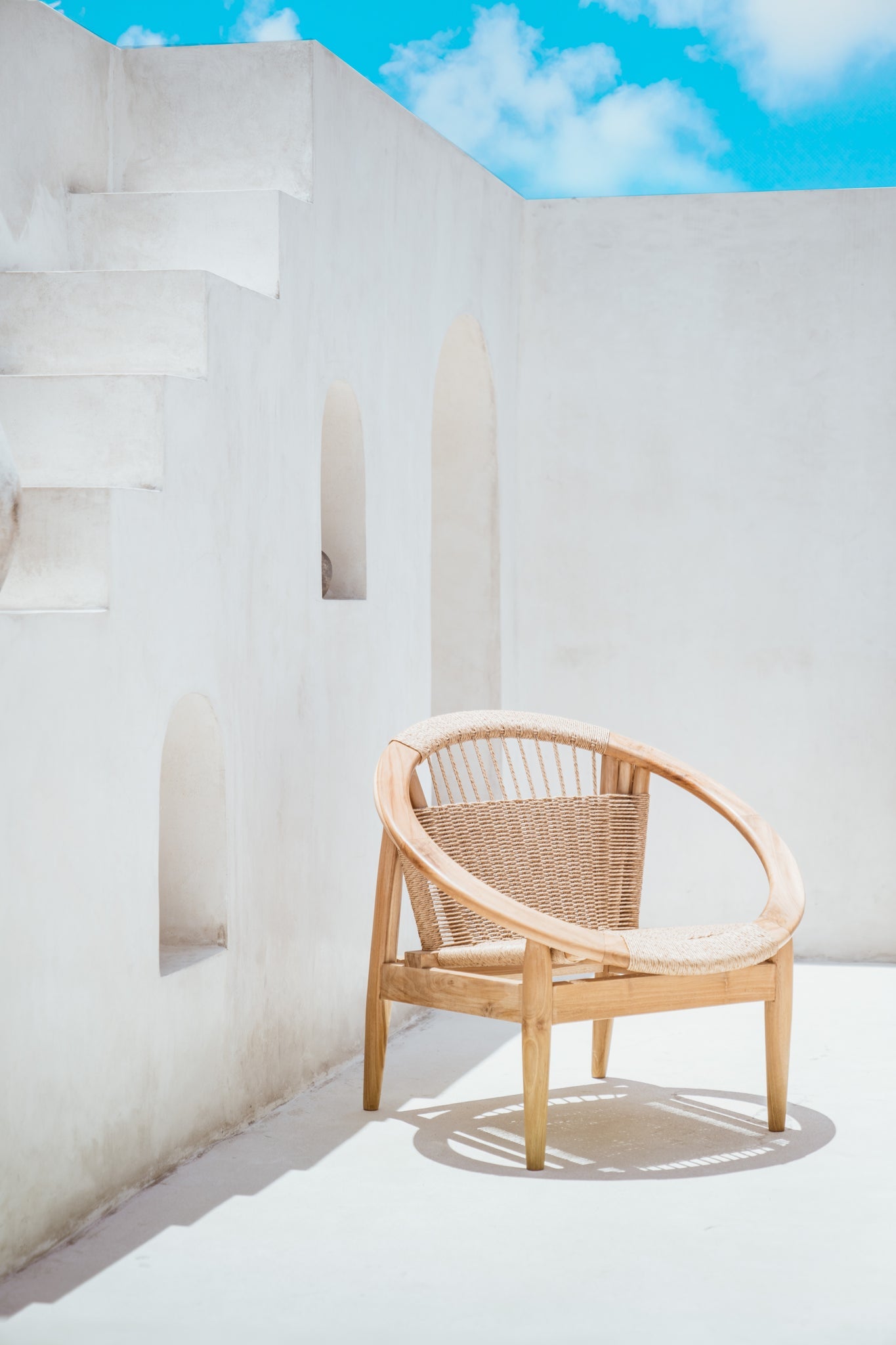 Re-round Lounge Chair