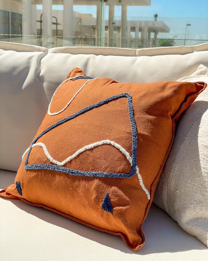 وسادة مثلثين