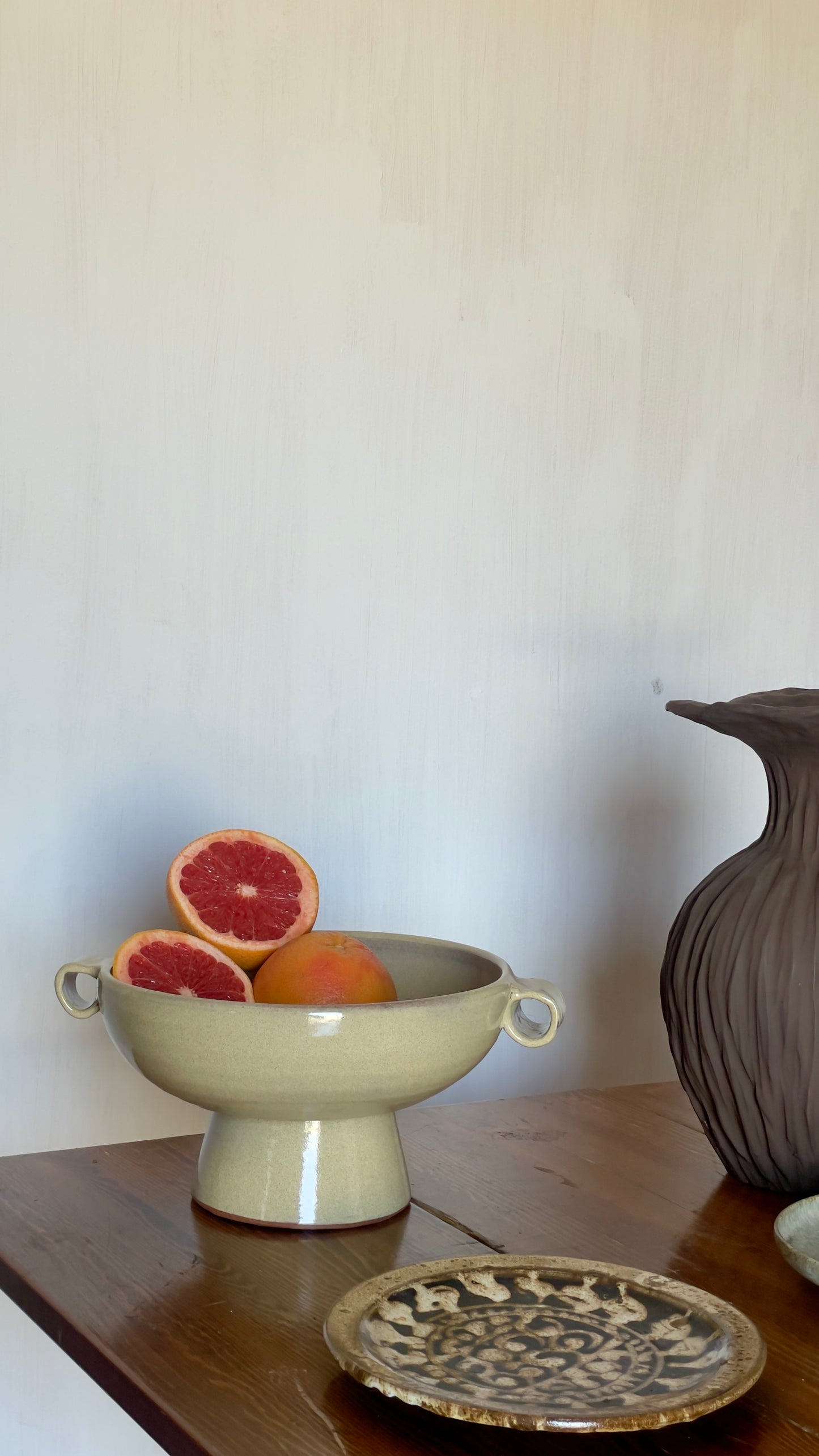 Two hands fruits Plate