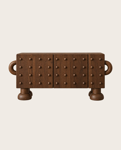 The Avura console