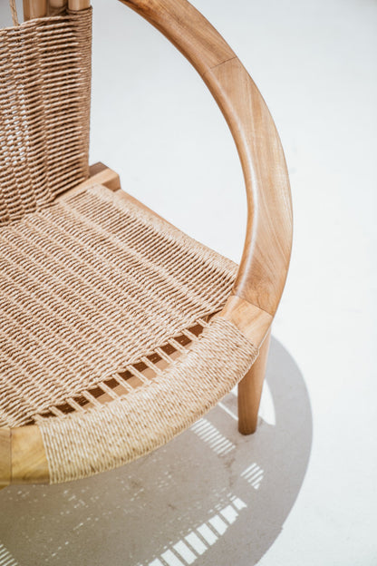 Re-round Lounge Chair