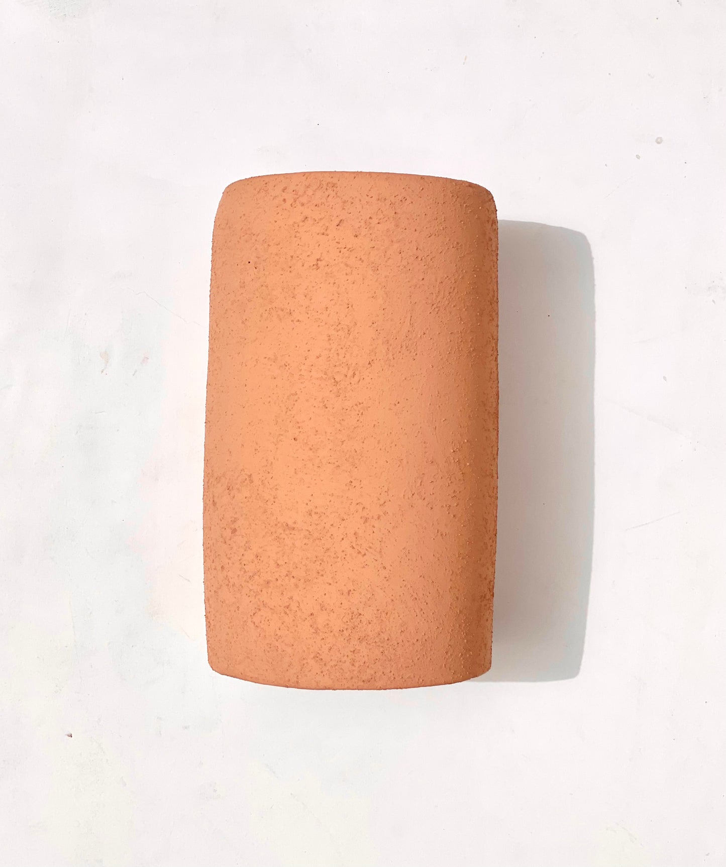 تطريز على الحائط